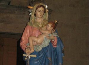 Statua della Madonna delle Grazie